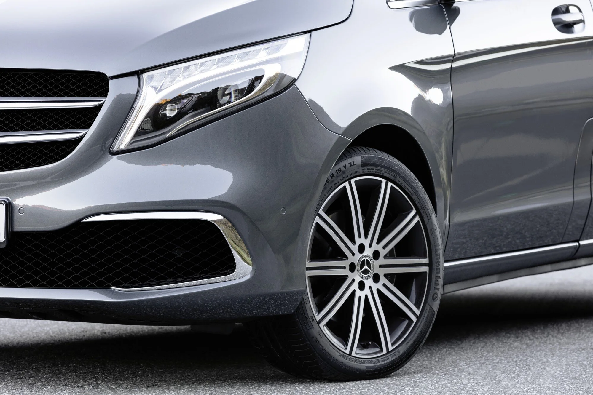Mercedes V-Class Image 5