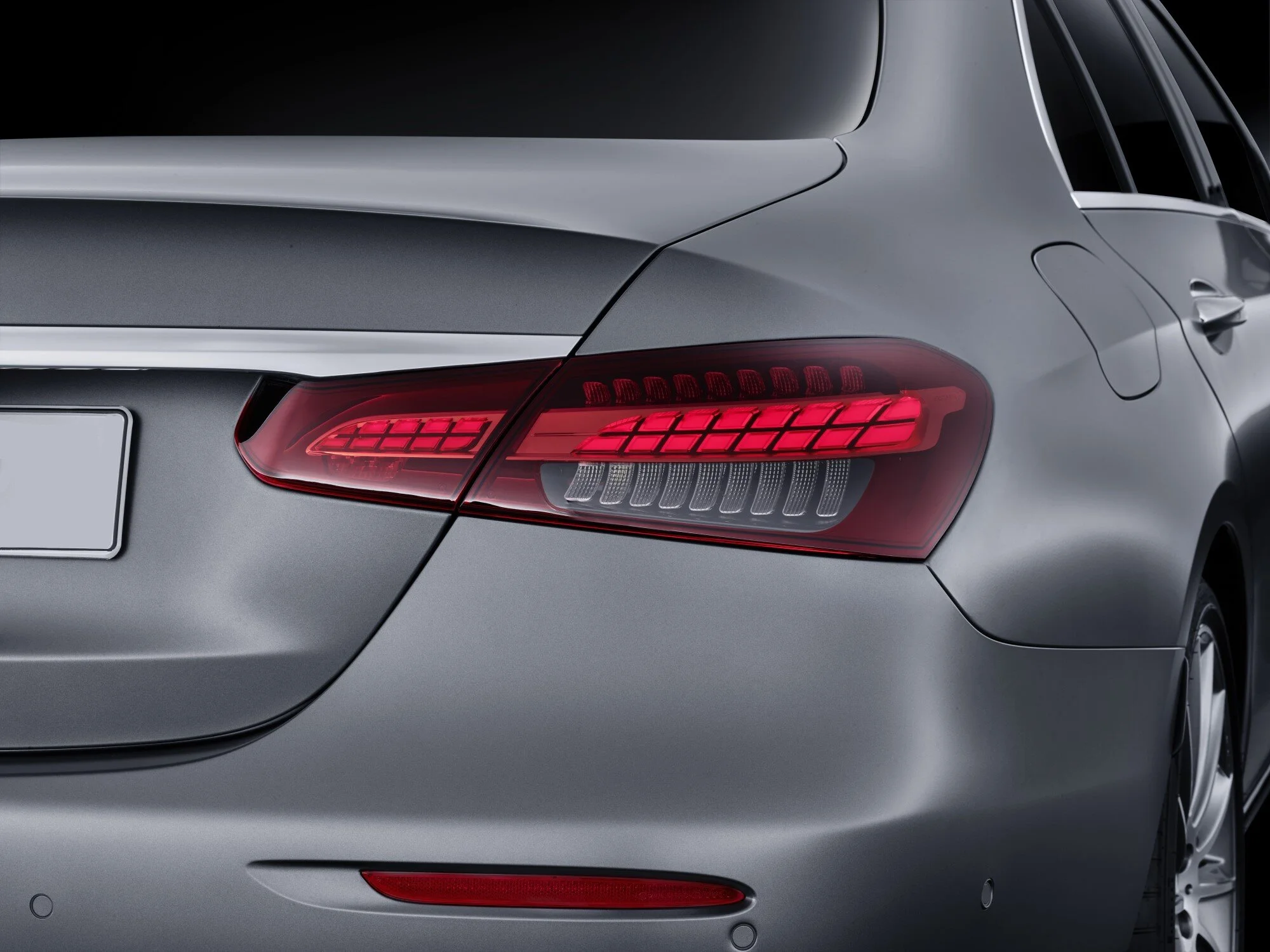 Mercedes E-Class Image 2