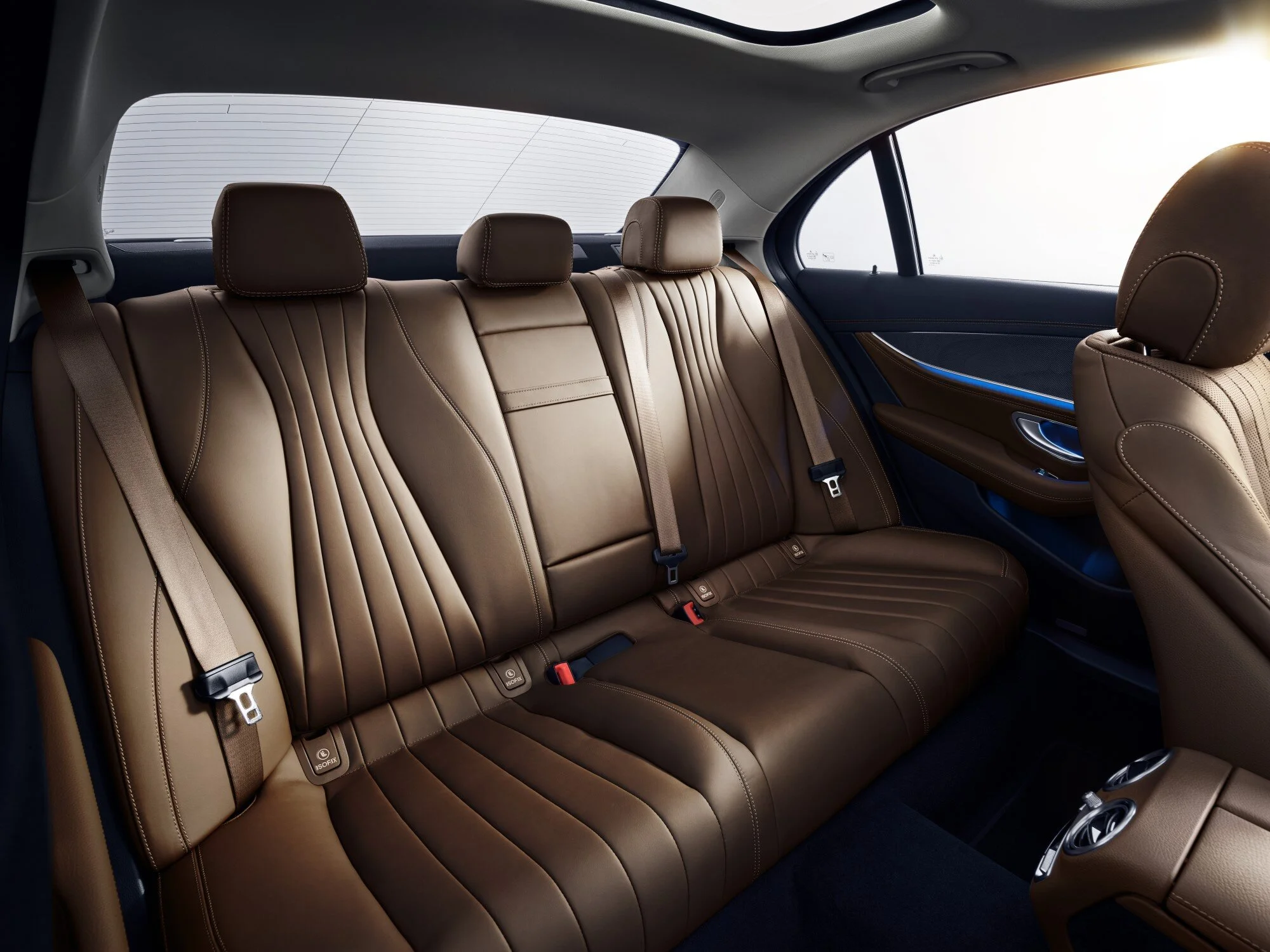 Mercedes E-Class Image 3