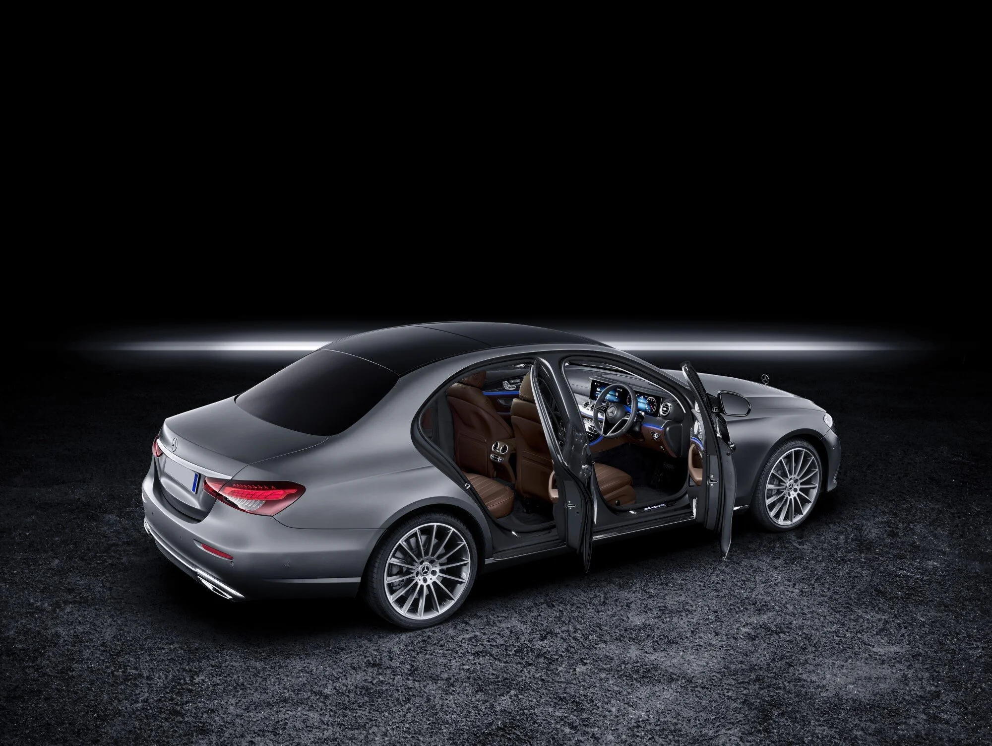 Mercedes E-Class Image 4