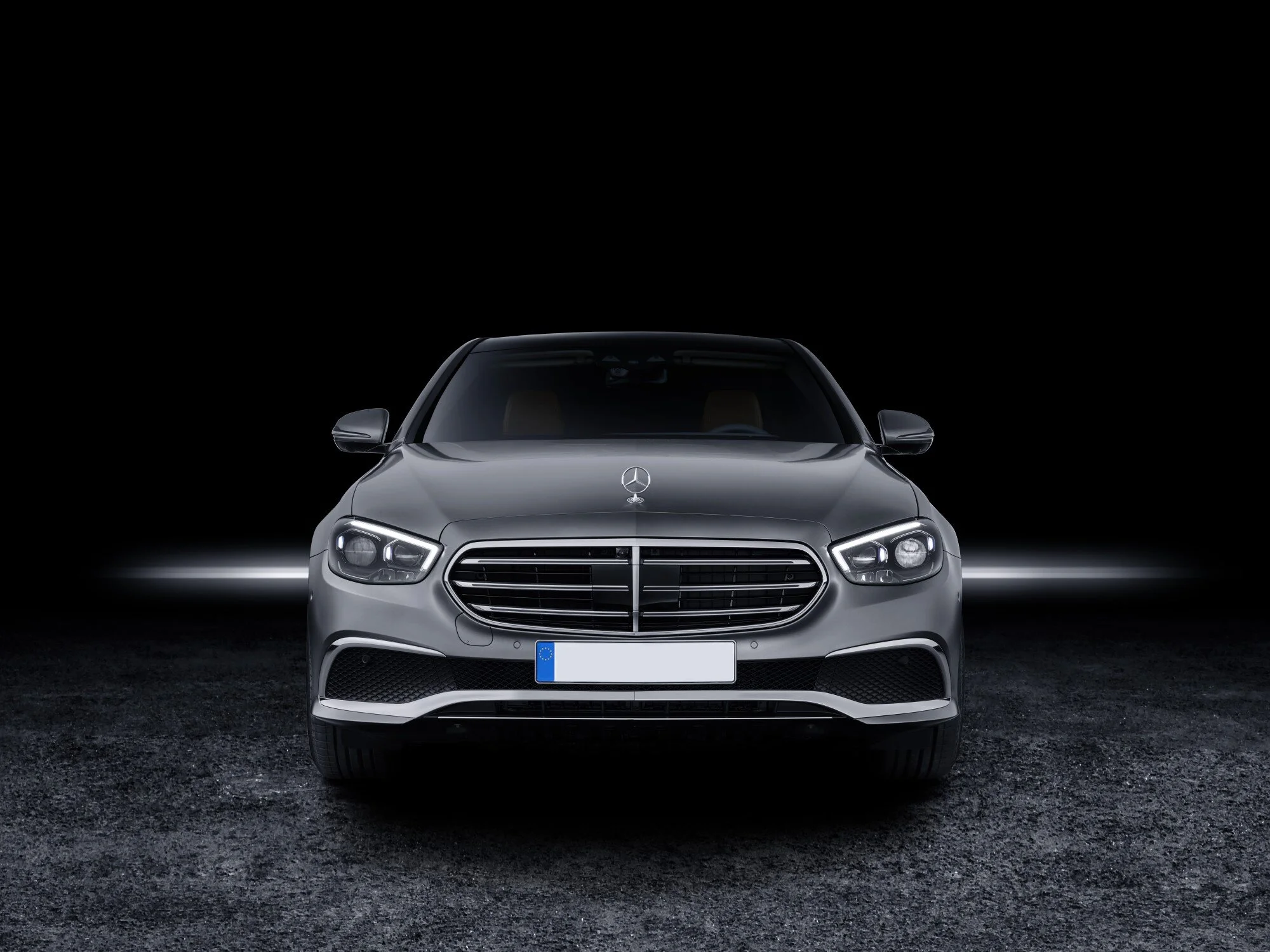 Mercedes E-Class Image 7