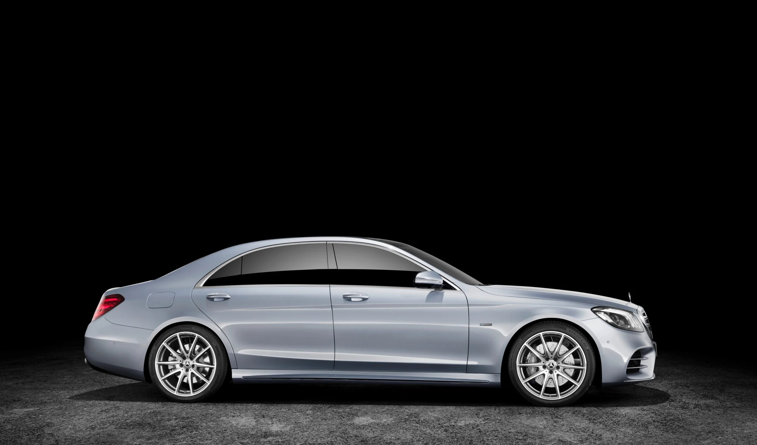 Side view S560e small